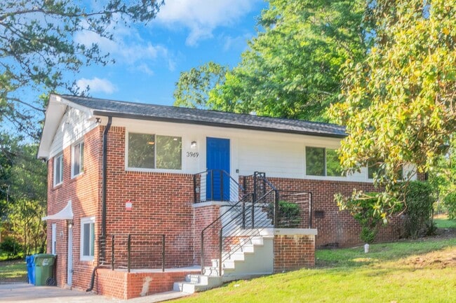 property at 3969 La Salle Way SW