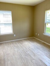1780 Elgie St in Beaumont, TX - Building Photo - Building Photo