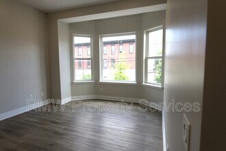 4000 W Girard Ave in Philadelphia, PA - Building Photo - Building Photo