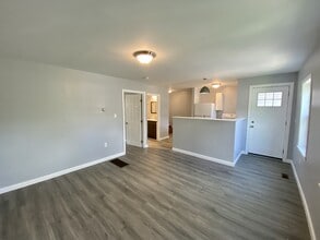 47 Perley St, Unit 49.5 Perley Street in Concord, NH - Building Photo - Building Photo