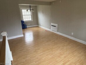 1378 Devon Dr NW in North Canton, OH - Building Photo - Building Photo