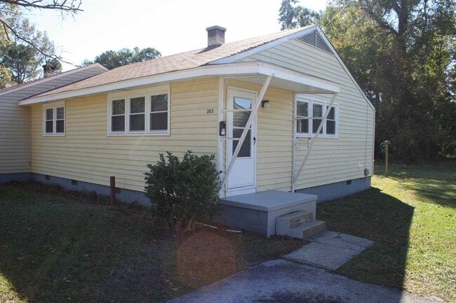 property at 203 York St