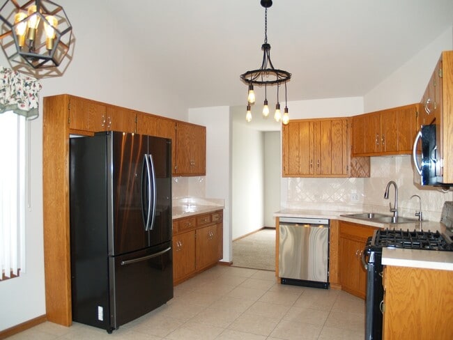 4707 Mikasa Ct in Joliet, IL - Building Photo - Building Photo