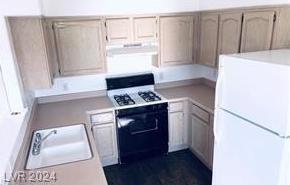 3400 Cabana Dr in Las Vegas, NV - Building Photo - Building Photo