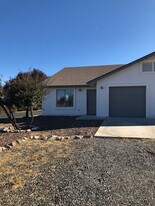 5781 N Concho Dr in Prescott Valley, AZ - Building Photo