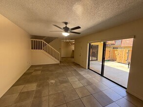 5381 Elm Ct-Unit -Elm Ct 5381 Unit 317 in Orlando, FL - Building Photo - Building Photo