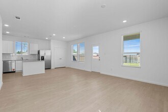 24505 Red Hawthorn Trce in Porter, TX - Building Photo - Building Photo