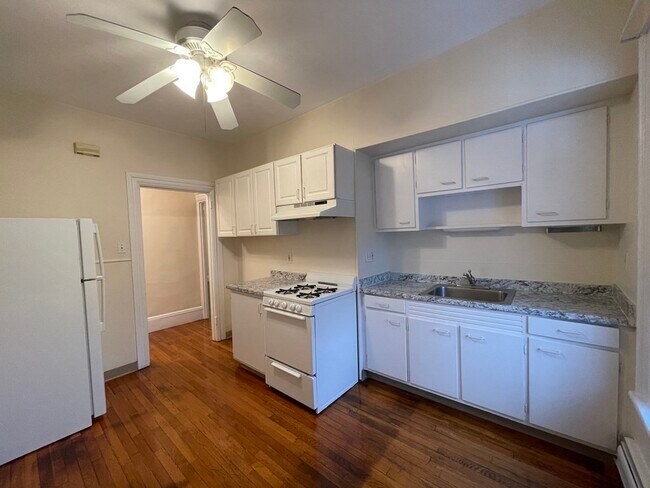 7 Mt Vernon St in Boston, MA - Building Photo - Building Photo