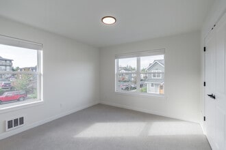 Parkside in Bellingham, WA - Building Photo - Interior Photo