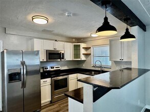 2624 Sunnybrook Dr in Sarasota, FL - Building Photo - Building Photo