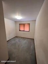 10212 Jamestown Dr in Anchorage, AK - Building Photo - Building Photo