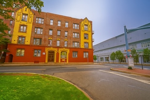 50 Fountain Pl in New Rochelle, NY - Building Photo