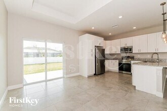 1318 NW 10th Terrace in Cape Coral, FL - Building Photo - Building Photo