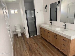 400 N Steckel Dr in Santa Paula, CA - Building Photo - Building Photo