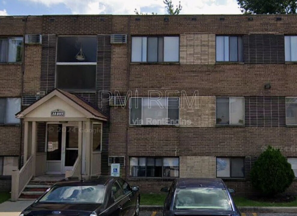 14221 Triskett Rd in Cleveland, OH - Foto de edificio