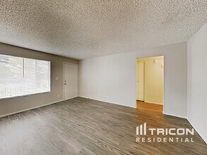 4225 W State Ave in Phoenix, AZ - Building Photo - Building Photo