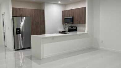 1350 Crystal Way in Delray Beach, FL - Building Photo - Building Photo