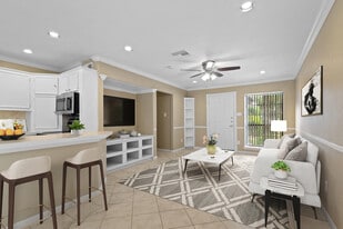 Galleria Oaks in Houston, TX - Building Photo