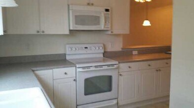 341 Landing Dr in North Augusta, SC - Building Photo - Building Photo