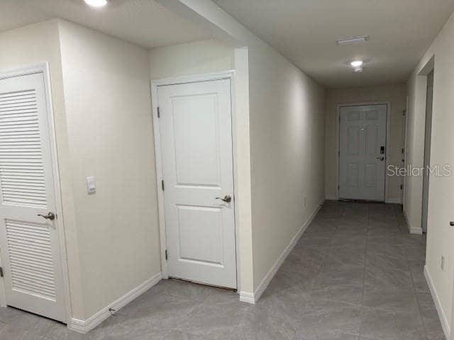 8189 County Line Rd in Spring Hill, FL - Building Photo - Building Photo