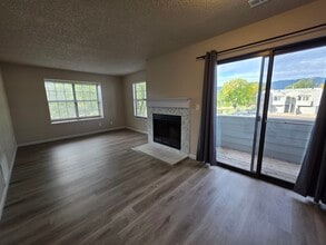 971 Tampico Ct in Colorado Springs, CO - Building Photo - Building Photo