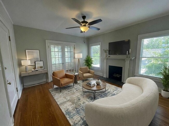 2114 W Dekle Ave in Tampa, FL - Building Photo - Building Photo