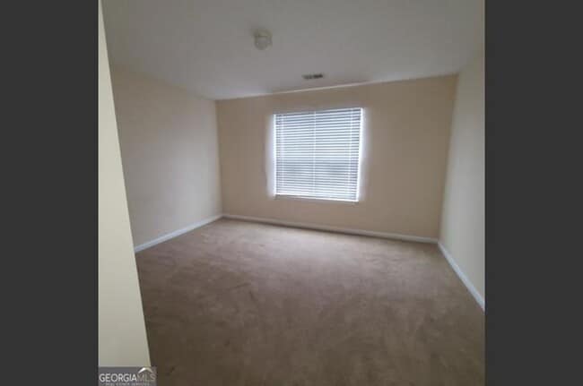 2290 Nicole Dr in Hampton, GA - Building Photo - Building Photo