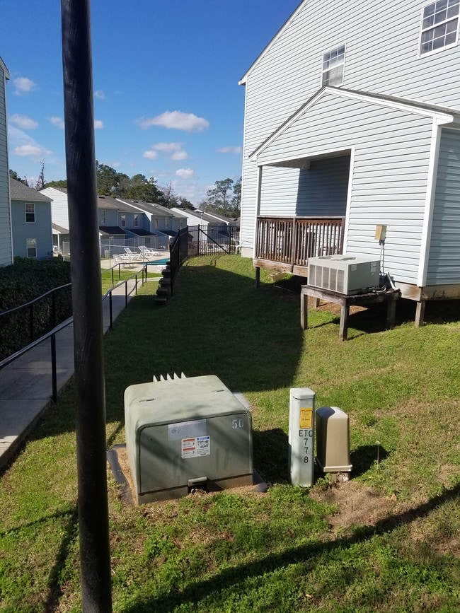 property at 778 Timberwood Cir E