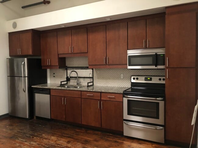 1815 E Franklin St in Richmond, VA - Building Photo - Building Photo
