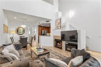 109 Jadestone in Irvine, CA - Building Photo - Building Photo