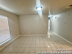 1311 Hortencia Ave in San Antonio, TX - Building Photo - Building Photo
