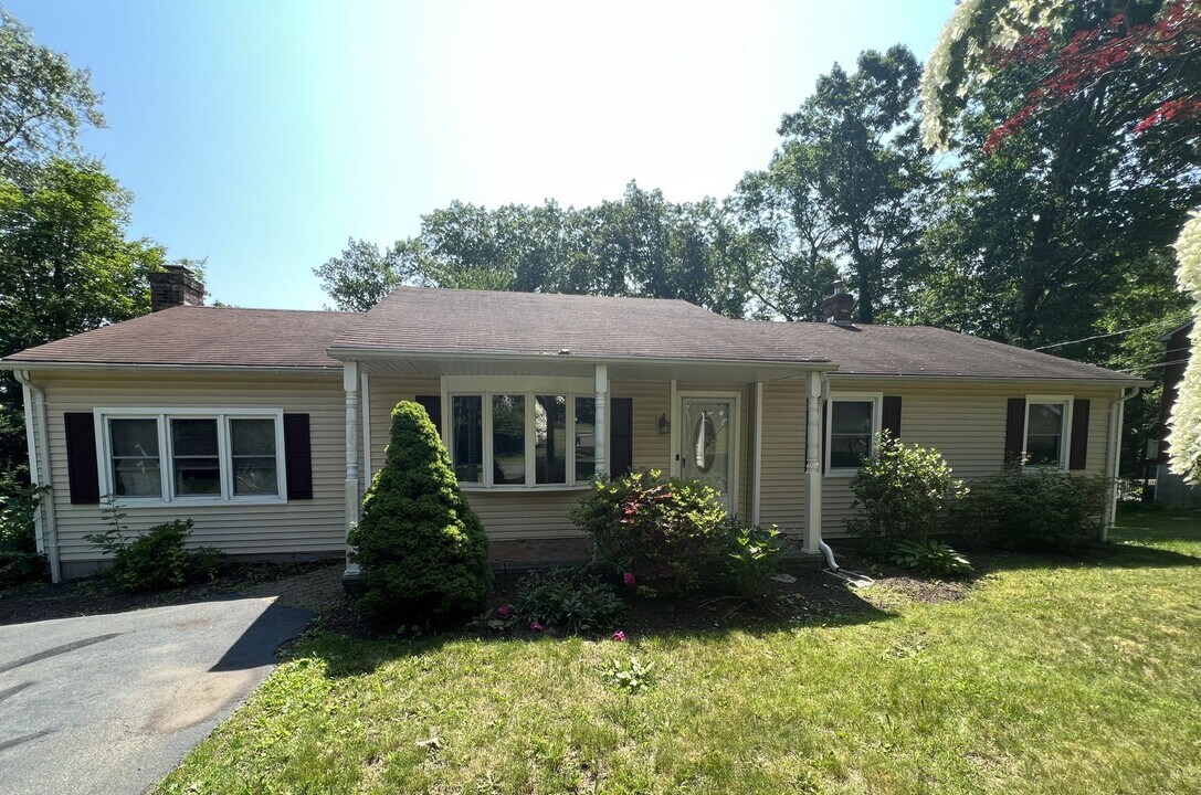 20 Booth Terrace in Hamden, CT - Building Photo