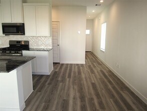 2807 Glengary River Wy in Houston, TX - Building Photo - Building Photo