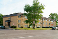 Penrod Manor/Faust Manor Apartments in Detroit, MI - Foto de edificio - Building Photo