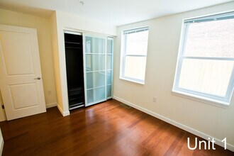 802 N 16th St, Unit A in Philadelphia, PA - Building Photo - Building Photo