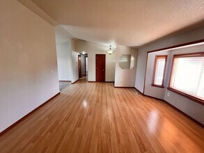 6214 57th Ave SE in Lacey, WA - Building Photo - Building Photo