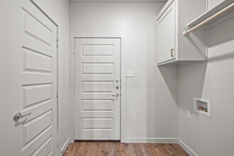 4104 Trenton Ave in Lubbock, TX - Building Photo - Building Photo