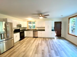 1959 Puowaina Dr in Honolulu, HI - Foto de edificio - Building Photo