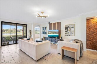 2373 Anguilla Dr in Naples, FL - Building Photo - Building Photo