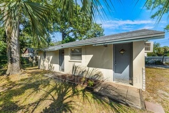 9610 N 12th St in Tampa, FL - Building Photo - Building Photo