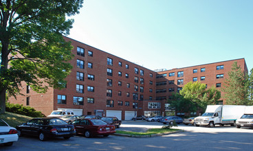 Mill Cove in South Portland, ME - Foto de edificio - Building Photo