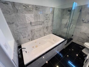 4521 Colbath Ave in Los Angeles, CA - Building Photo - Building Photo