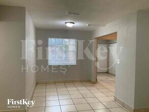 1031 NW 178th Terrace in Miami, FL - Building Photo - Building Photo
