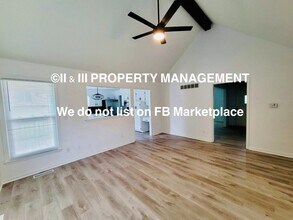 15431 Robinson St in Overland Park, KS - Building Photo - Building Photo