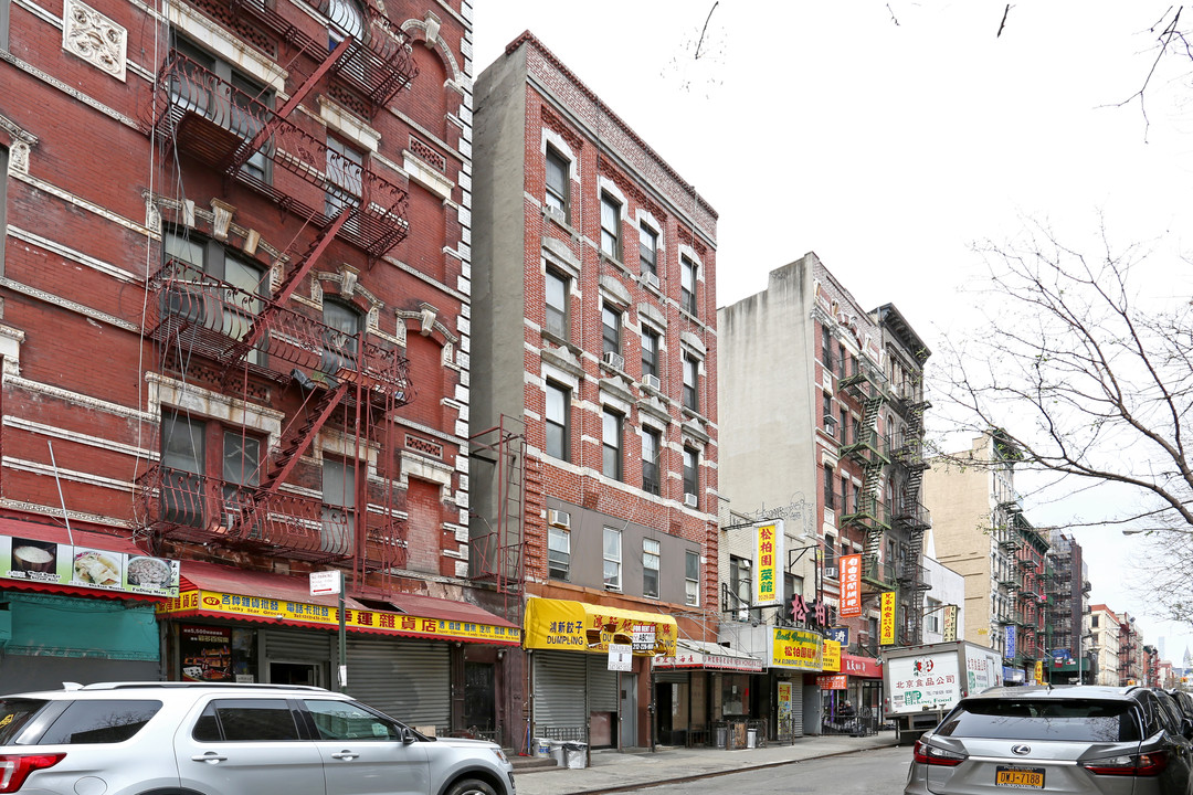 69 Eldridge St in New York, NY - Foto de edificio