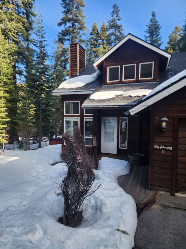 1314 Kings Way in Tahoe Vista, CA - Building Photo - Building Photo
