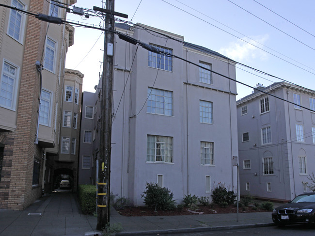 450 Lee St in Oakland, CA - Building Photo - Building Photo