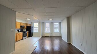 722 West Side Ave in Jersey City, NJ - Building Photo