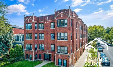 2541 N Campbell Ave, Unit 3 in Chicago, IL - Foto de edificio - Building Photo