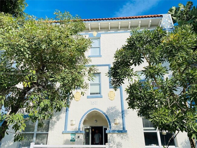 property at 1611 Meridian Ave
